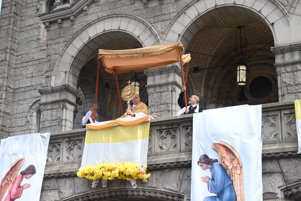 基督圣体圣血游行-Corpus Christi Procession