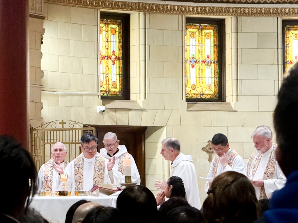 圣周四 – 主的晚餐 2026年04月02日 – Holy Thursday-Evening Mass of the Lord’s Supper, April 02,&nbsp;2026